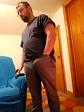 dakotafail92 online show from December 14, 2025, 9:58 am