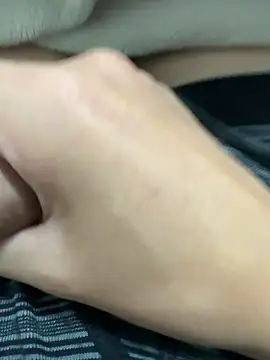 Snapshot of haruki_18old chatting on November 14, 2025, 2:05 pm haruki 18old online show from November 14, 2025, 2:05 pm