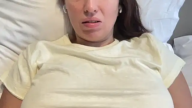 CArivora online show from February 22, 2026, 8:46 am