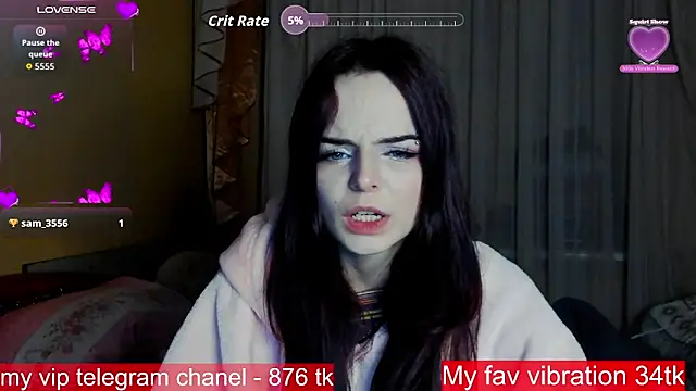 ArianaLight online show from November 24, 2025, 7:57 pm