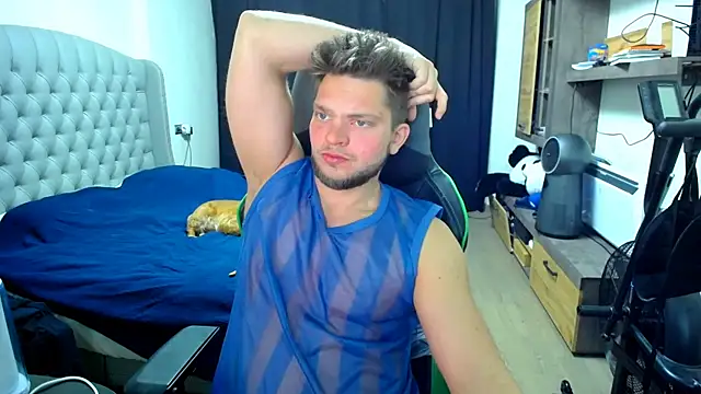 Snapshot of sugar_baby_twunk chatting on October 21, 2025, 2:34 am sugar baby twunk online show from October 21, 2025, 2:34 am