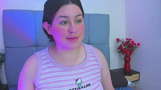 azul vera online show from November 18, 2025, 2:21 pm