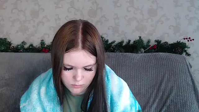 Musegirl online show from February 15, 2026, 5:04 am