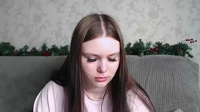 Musegirl online show from February 21, 2026, 8:26 am