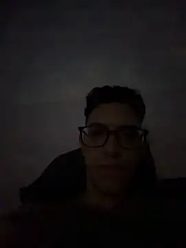 Ian 3333 online show from May 30, 2026, 12:52 am