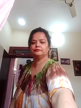 Snapshot of Honey-26 chatting on December 1, 2025, 6:51 am Honey-26 online show from December 1, 2025, 6:51 am