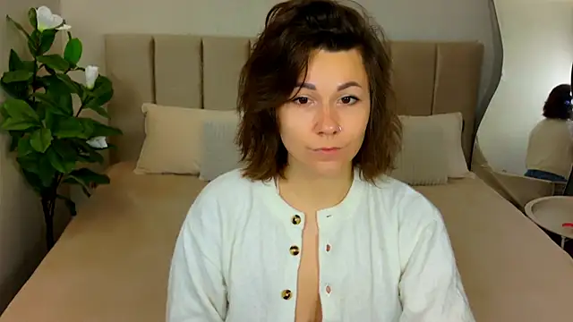 Snapshot of EdenSolis chatting on July 10, 2026, 7:12 am EdenSolis online show from July 10, 2026, 7:12 am