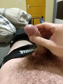 Miskolc1996 online show from February 17, 2026, 10:05 pm