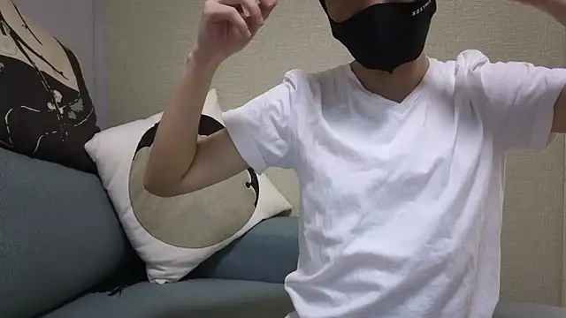 Snapshot of natesui chatting on October 22, 2025, 12:05 pm natesui online show from October 22, 2025, 12:05 pm