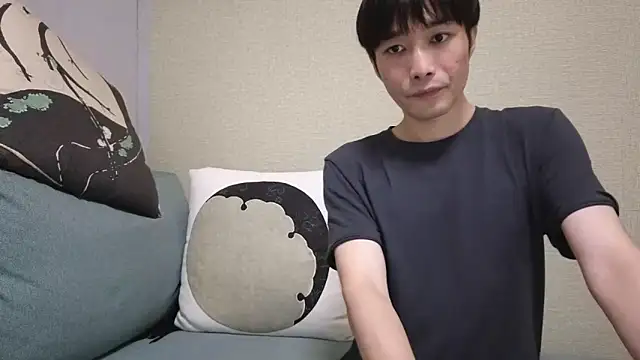 Snapshot of natesui chatting on October 23, 2025, 12:10 am natesui online show from October 23, 2025, 12:10 am