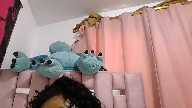 Snapshot of abby_moss_2 chatting on November 19, 2025, 1:00 pm abby moss 2 online show from November 19, 2025, 1:00 pm