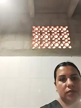 Candy-Samanthy online show from November 4, 2025, 6:07 pm