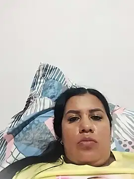 Candy-Samanthy online show from November 21, 2025, 4:49 pm