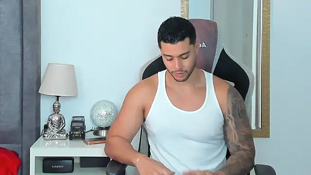 Snapshot of Ken_mailik1 chatting on July 5, 2026, 12:28 am Ken mailik1 online show from July 5, 2026, 12:28 am