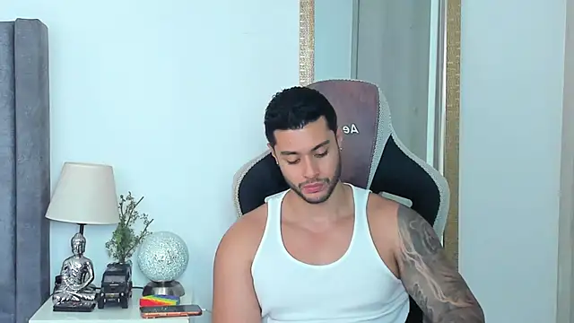 Snapshot of Ken_mailik1 chatting on July 17, 2026, 9:08 pm Ken mailik1 online show from July 17, 2026, 9:08 pm