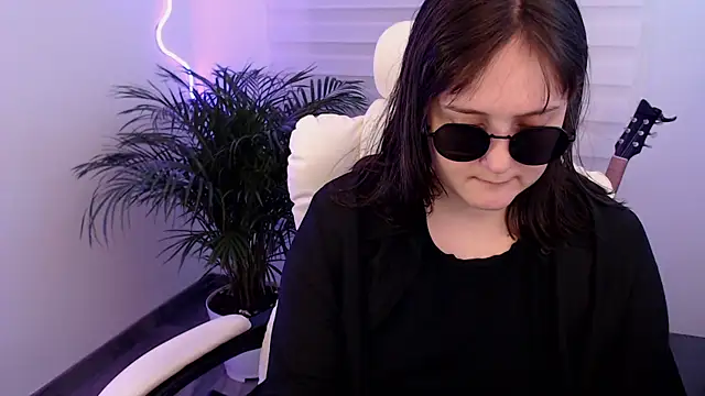 Fallenag666 online show from December 3, 2025, 2:41 am