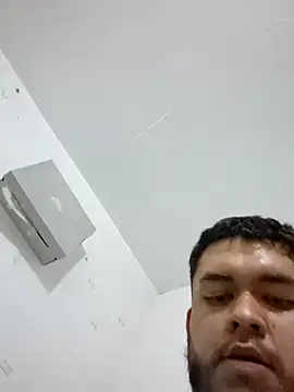 Snapshot of rich_ryx chatting on December 15, 2025, 6:06 am rich ryx online show from December 15, 2025, 6:06 am