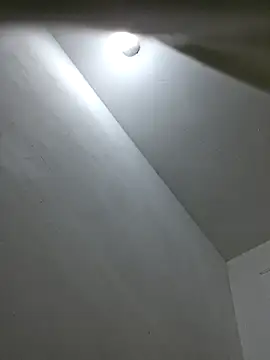 Snapshot of rich_ryx chatting on December 18, 2025, 10:10 am rich ryx online show from December 18, 2025, 10:10 am