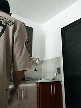 Snapshot of Cev_Am99 chatting on November 24, 2025, 7:02 pm Cev Am99 online show from November 24, 2025, 7:02 pm