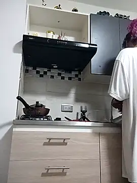 Snapshot of Cev_Am99 chatting on December 4, 2025, 7:11 pm Cev Am99 online show from December 4, 2025, 7:11 pm