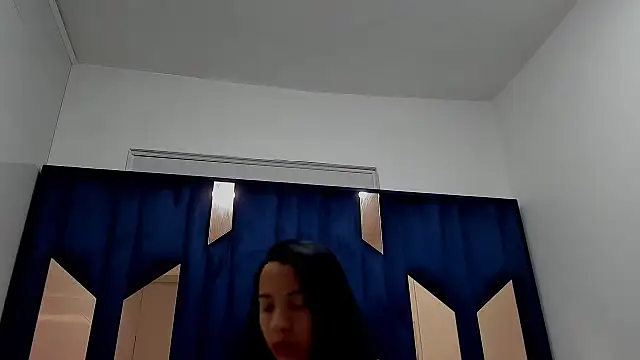 Perla Jonhson Rs online show from November 30, 2025, 1:15 pm