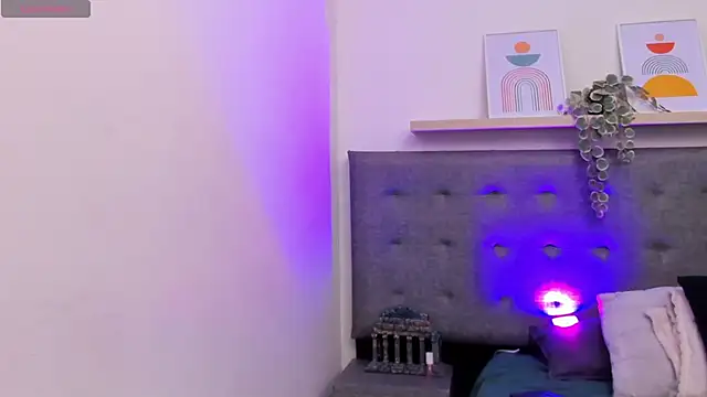 harper brown1 online show from November 17, 2025, 11:21 pm