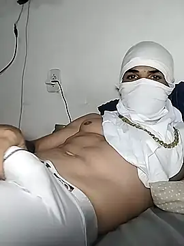 Novinhosafadoes online show from October 16, 2025, 11:28 pm