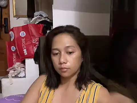 Snapshot of magandangpilipina chatting on May 25, 2026, 5:19 pm magandangpilipina online show from May 25, 2026, 5:19 pm