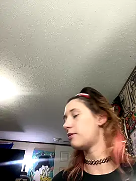 Snapshot of Mustbethemoney1234 chatting on October 16, 2025, 12:44 am Mustbethemoney1234 online show from October 16, 2025, 12:44 am