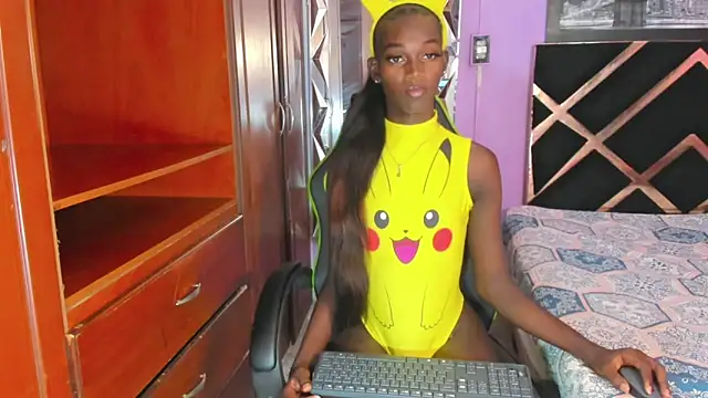 Kimberlyn Black online show from October 23, 2025, 12:32 am