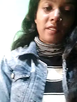 Jaanvi G online show from November 14, 2025, 12:48 pm