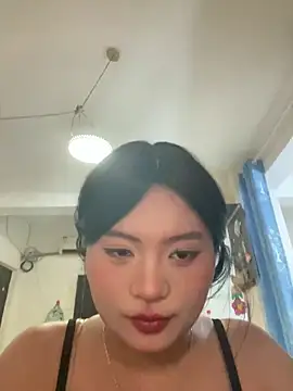 Snapshot of lan-xinh1 chatting on October 22, 2025, 5:13 pm lan-xinh1 online show from October 22, 2025, 5:13 pm