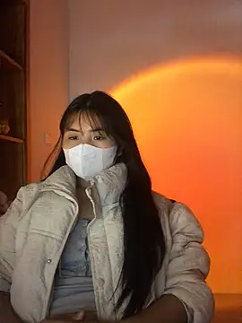 Snapshot of lan-xinh1 chatting on January 15, 2026, 5:12 am lan-xinh1 online show from January 15, 2026, 5:12 am