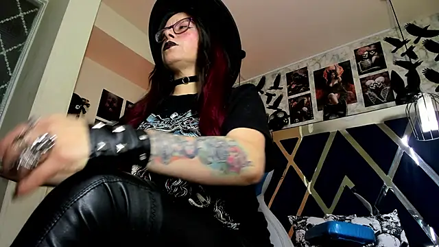 Evangelinejoness  online show from February 10, 2026, 11:36 am