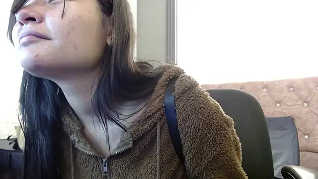 Snapshot of _kita chatting on November 12, 2025, 12:27 pm kita online show from November 12, 2025, 12:27 pm