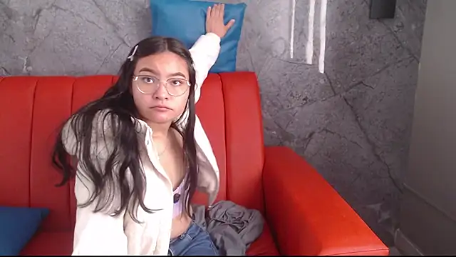 Snapshot of _kita chatting on December 2, 2025, 2:01 pm kita online show from December 2, 2025, 2:01 pm