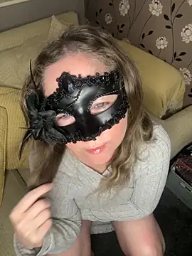 Snapshot of foxy-Chantelle chatting on November 13, 2025, 11:14 pm foxy-Chantelle online show from November 13, 2025, 11:14 pm