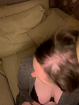 Snapshot of foxy-Chantelle chatting on November 23, 2025, 10:42 pm foxy-Chantelle online show from November 23, 2025, 10:42 pm