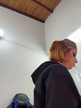 Adeline 1 online show from December 2, 2025, 1:33 am