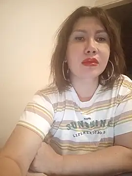 Ambika beauty online show from November 8, 2025, 3:01 pm