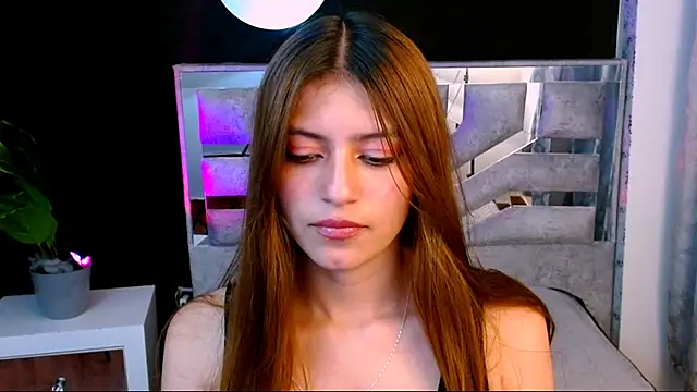 viky evanss online show from December 5, 2025, 7:10 pm