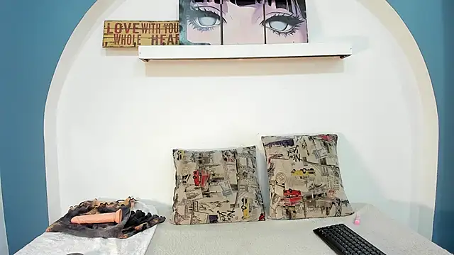 Snapshot of honey__hott chatting on October 29, 2025, 8:10 pm honey hott online show from October 29, 2025, 8:10 pm