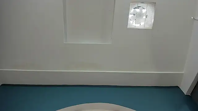 Snapshot of honey__hott chatting on November 15, 2025, 3:08 pm honey hott online show from November 15, 2025, 3:08 pm