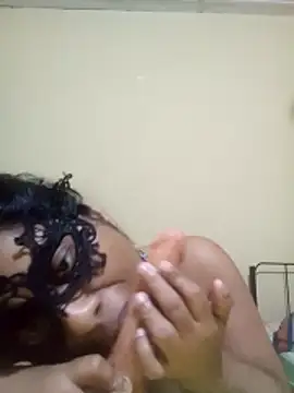 Snapshot of Expose_Queen chatting on November 27, 2025, 5:15 pm Expose Queen online show from November 27, 2025, 5:15 pm