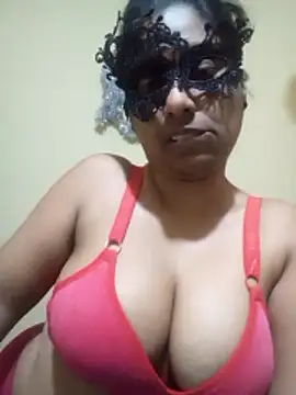 Snapshot of Expose_Queen chatting on January 10, 2026, 4:53 pm Expose Queen online show from January 10, 2026, 4:53 pm