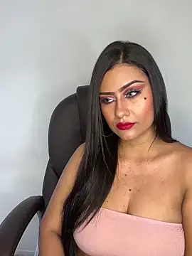  Isabella 1 online show from November 18, 2025, 2:28 am