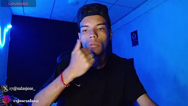 jhojan foxxx  online show from November 29, 2025, 8:34 pm