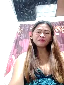 Snapshot of merr_ann123 chatting on October 22, 2025, 10:48 am merr ann123 online show from October 22, 2025, 10:48 am
