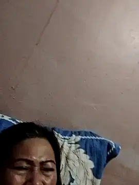 Snapshot of merr_ann123 chatting on October 26, 2025, 1:28 pm merr ann123 online show from October 26, 2025, 1:28 pm