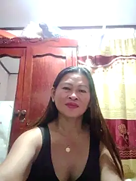 Snapshot of merr_ann123 chatting on December 4, 2025, 3:32 pm merr ann123 online show from December 4, 2025, 3:32 pm